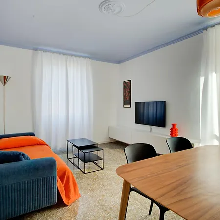 Casa Chiro 79 Roma